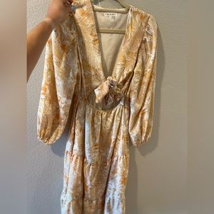 orange and white maxi dress size XS but fits like a small